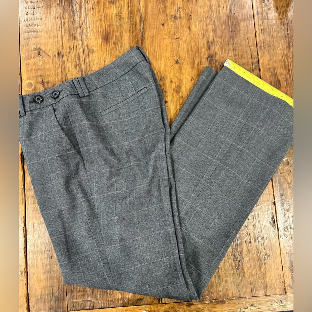 Women’s banana republic dress pants. Lined. Size 6S. Martin fit.
